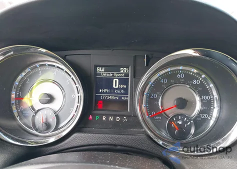 2016 Chrysler Town & Country Limited из США, поврежденный, VIN 2C4RC1JG8GR221572